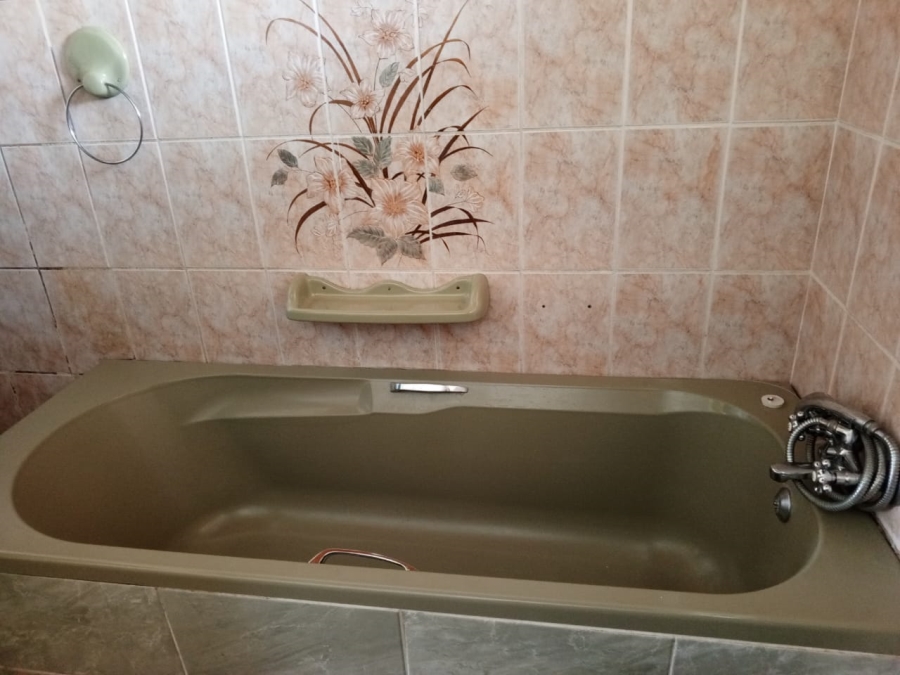 3 Bedroom Property for Sale in Cambridge Eastern Cape